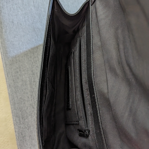 Rebecca Minkoff Whipstitch Black White Leather Purse - Picture 13 of 14